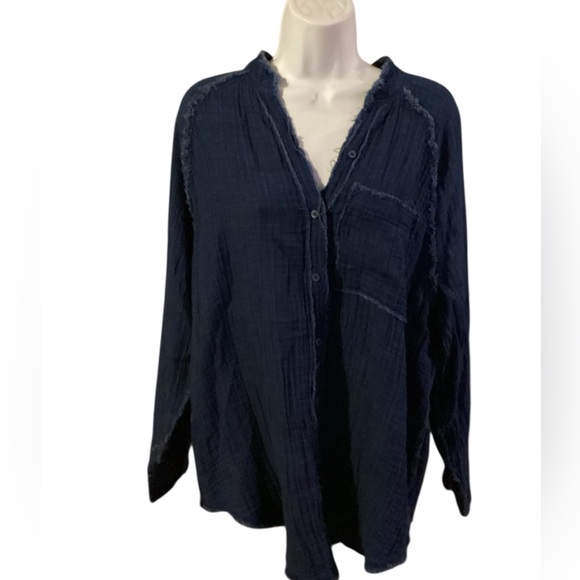 aerie Tops - aerie long sleeve button down top. XS
